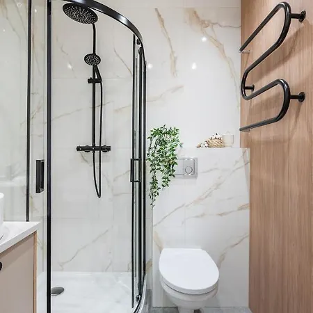 Apartman Zirmunai Comfort Place *